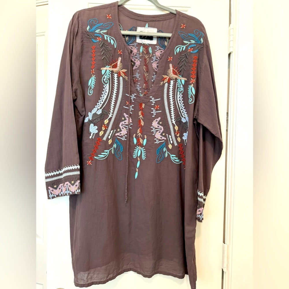Johnny Was Biya Gray Embroidered Tunic